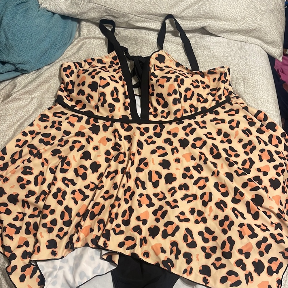 SHEIN PLUS SWIMSUIT 4X (20)